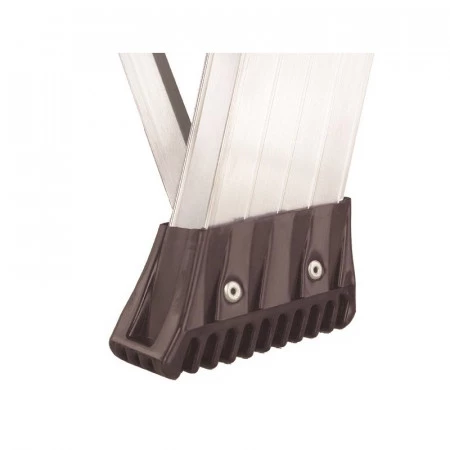 Patins ergonomiques enveloppants en PVC antidérapant pour une meilleure stabilité. Patins ergonomiques enveloppants en PVC antidérapant pour une meilleure stabilité.