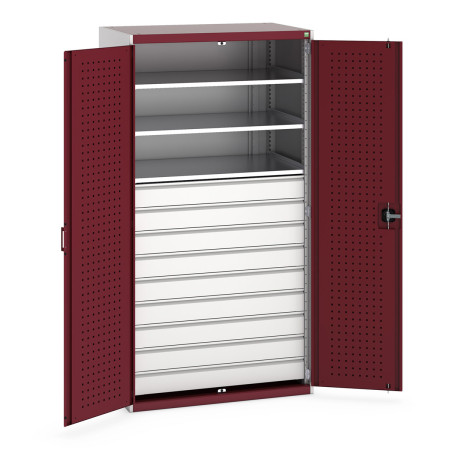 40021114 - Armoire CUBIO SMF-10620-115 - Portes Perfo, 9 Tiroirs, 3 Tablettes - LxPxH 1050x650x2000mm - Rouge Pourpre RAL 3004 40021114 - Armoire CUBIO SMF-10620-115 - Portes Perfo, 9 Tiroirs, 3 Tablettes - LxPxH 1050x650x2000mm - Rouge Pourpre RAL 3004