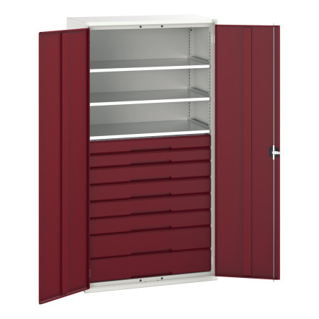 16926577 - VERSO Armoire Polyvalente - Avec 3 Tablettes, 8 Tiroirs - LxPxH 1050x550x2000mm - Rouge Pourpre RAL 3004 16926577 - VERSO Armoire Polyvalente - Avec 3 Tablettes, 8 Tiroirs - LxPxH 1050x550x2000mm - Rouge Pourpre RAL 3004