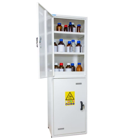 Armoire de sécurité multirisques, haute 2 portes, 2 compartiments, 4 étagères, corrosifs : Stockage de produits peu agressifs. Armoire de sécurité multirisques, haute 2 portes, 2 compartiments, 4 étagères, corrosifs : Stockage de produits peu agressifs.