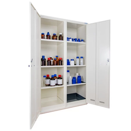 Armoire multirisque avec protection anti-corrosion, 2 ou 4 compartiments Armoire multirisque avec protection anti-corrosion, 2 ou 4 compartiments