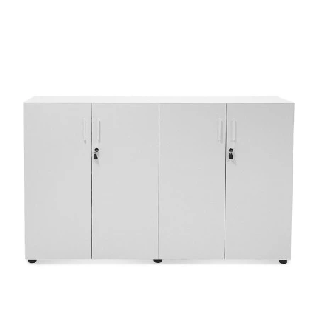 Armoire basse en bois à 4 portes battantes Armoire basse en bois à 4 portes battantes
