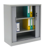 Armoire métallique à rideaux H 100 L 90 cm ouverte avec 2 tablettes Armoire métallique à rideaux H 100 L 90 cm ouverte avec 2 tablettes