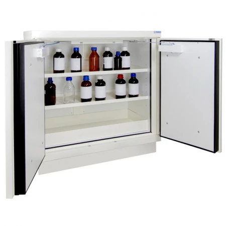 Armoire basse type 60 minutes sous paillasse Armoire basse type 60 minutes sous paillasse