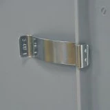Pince à étiquette