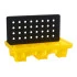 Bac de rétention plastique jaune avec caillebotis noir pour stockage sécurisé de bidons industriels Bac de rétention plastique jaune avec caillebotis noir pour stockage sécurisé de bidons industriels
