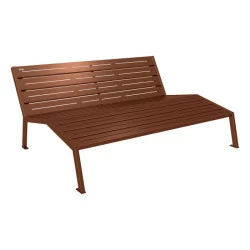 Chaise longue urbaine en acier