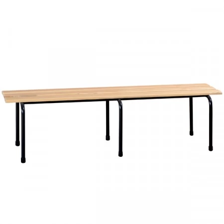 Banc empilable pieds métallique et dessus bois en pins vernis. Banc empilable pieds métallique et dessus bois en pins vernis.
