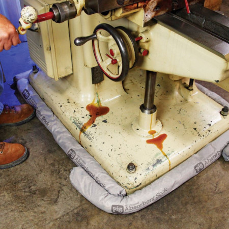 épouse le contour des machines et se faufile dans les petits espaces pour stopper les fuites à la source épouse le contour des machines et se faufile dans les petits espaces pour stopper les fuites à la source