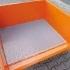 Benne à copeaux équipée d'une gille de fitration. Volume de 300 à 1500 Litres Benne à copeaux équipée d'une gille de fitration. Volume de 300 à 1500 Litres