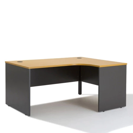 Bureau d'angle piètement plein