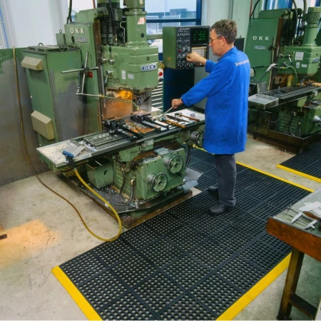 Dalle antifatigue industrielle assemblable Dalle antifatigue industrielle assemblable
