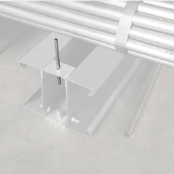 Butée d'embase pour cantilever mi-lourd