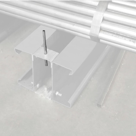 Butée d'embase pour cantilever mi-lourd