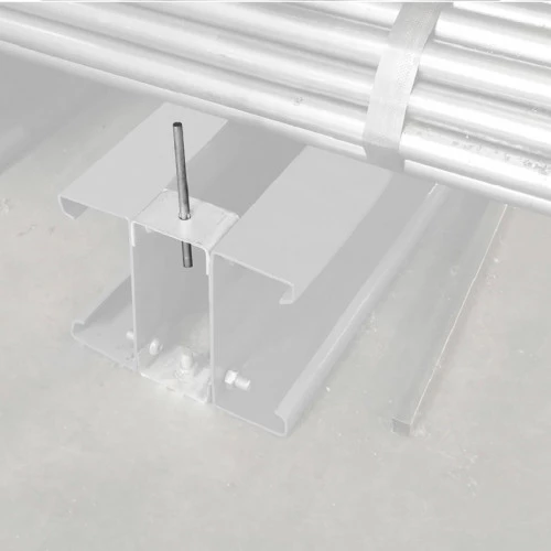 Butée d'embase pour cantilever mi-lourd