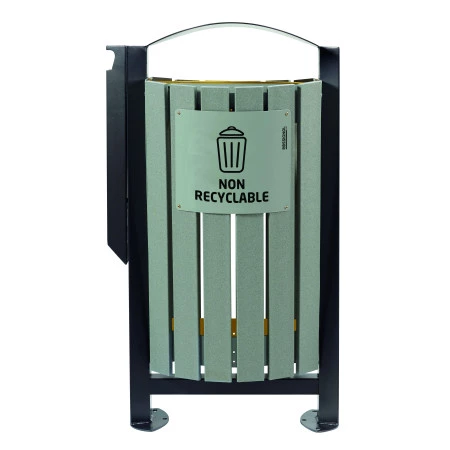 Poubelle de tri sélectif en matière recyclable Poubelle de tri sélectif en matière recyclable