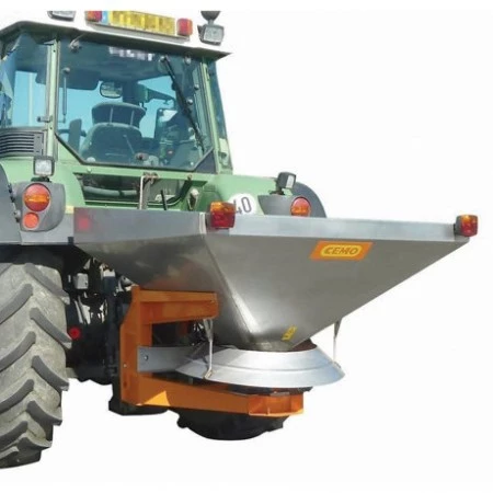 Epandeur pour tracteur à système hydraulique