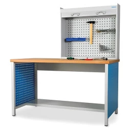 Armoire à rideau pour établi