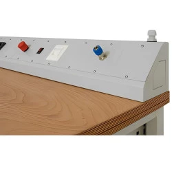 Rampe d'énergie équipée à inclinaison 45° pour établi