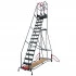 Escabeau roulant pour les travaux en hauteur, 15 marches, hauteur de travail maximale de 5,46 m. Escabeau roulant pour les travaux en hauteur, 15 marches, hauteur de travail maximale de 5,46 m.
