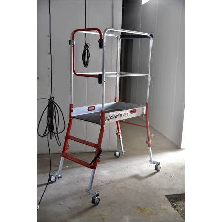 4 roues pivotantes escamotables. 4 roues pivotantes escamotables.