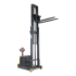 Gerbeur électrique avec une hauteur de levée max de 3500 mm Gerbeur électrique avec une hauteur de levée max de 3500 mm