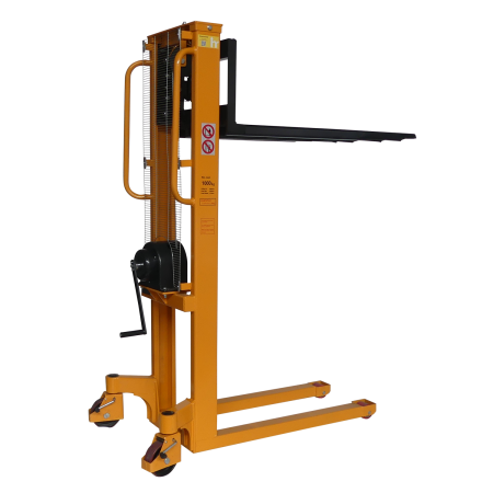 Gerbeur Manivelle 500 KG levée 1500mm - fourche ajustable 160-690mm Gerbeur Manivelle 500 KG levée 1500mm - fourche ajustable 160-690mm