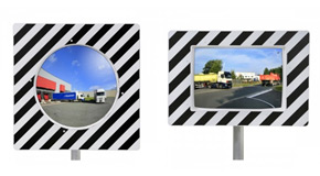 Les miroirs de circulation / routiers