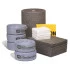 Absorbe 75,7 L/Kit. Un rouleau de feuilles PIG y est monté pour une distribution facile à tirer et à déchirer Absorbe 75,7 L/Kit. Un rouleau de feuilles PIG y est monté pour une distribution facile à tirer et à déchirer