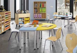 Mobilier scolaire adapté à la petite enfance