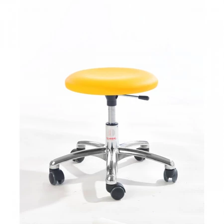 Tabouret d'adulte avec une large assise Tabouret d'adulte avec une large assise