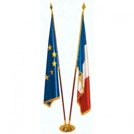 Drapeau prestige en satin