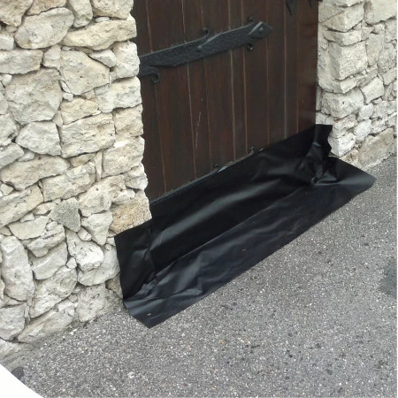 Obturateur à usage unique pour porte et caniveau Obturateur à usage unique pour porte et caniveau