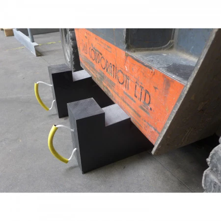 Cale à étages d'une hauteur totale de 285 mm Cale à étages d'une hauteur totale de 285 mm