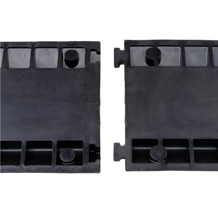 Passe-câble modulaire 3 canaux avec couvercle Passe-câble modulaire 3 canaux avec couvercle