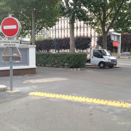 Ralentisseur herse anti-retour Ralentisseur herse anti-retour