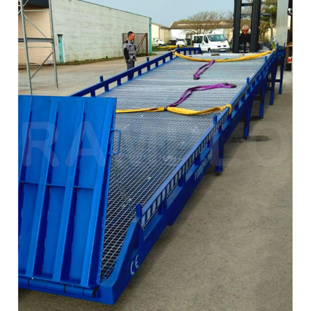 Rampe de chargement fixe rabattable Rampe de chargement fixe rabattable