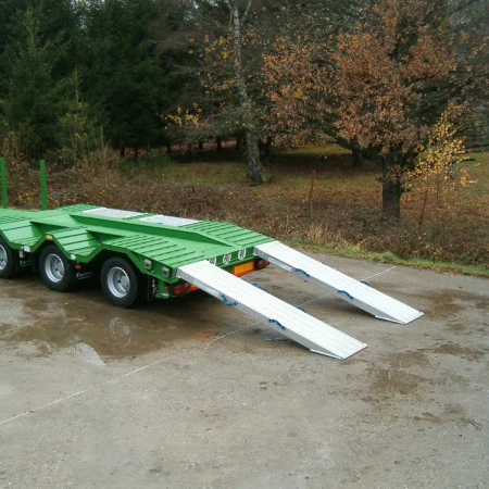 Rampe de chargement porte-engins 8T Rampe de chargement porte-engins 8T