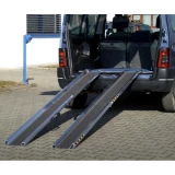 Rampes de chargement alu pliables et antidérapantes Rampes de chargement alu pliables et antidérapantes