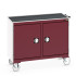 41006003 - Desserte de Maintenance CUBIO 4 Rebords - 2 Compartiments a Porte - LxPxH: 1050x525x885mm - Rouge Pourpre RAL 3004 41006003 - Desserte de Maintenance CUBIO 4 Rebords - 2 Compartiments a Porte - LxPxH: 1050x525x885mm - Rouge Pourpre RAL 3004