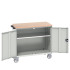 16927063 - VERSO Desserte Maintenance - Avec 1 tablette, portes et dessus mpx - LxPxH: 1050x550x980mm - Gris Clair RAL 7035 16927063 - VERSO Desserte Maintenance - Avec 1 tablette, portes et dessus mpx - LxPxH: 1050x550x980mm - Gris Clair RAL 7035