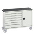 16927158 - VERSO Desserte Maintenance - 7 tiroirs, porte et dessus 3 rebords - LxPxH: 1300x550x965mm - Gris Clair RAL 7035 16927158 - VERSO Desserte Maintenance - 7 tiroirs, porte et dessus 3 rebords - LxPxH: 1300x550x965mm - Gris Clair RAL 7035