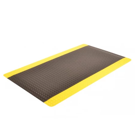 Tapis antifatigue haute résistance à tôle diamant Tapis antifatigue haute résistance à tôle diamant