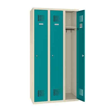 Vestiaire Malow Sum 330.Livré avec patère, miroir et porte étiquette. Perforation d'aération en partie haute et basse de la porte pour la circulation de l'air. Vestiaire Malow Sum 330.Livré avec patère, miroir et porte étiquette. Perforation d'aération en partie haute et basse de la porte pour la circulation de l'air.