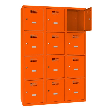 Malow Sus 434.
Vestiaire monobloc à 4 cases superposées.
Disponible en 1 à 3 colonnes, largeur 400mm. Perforation d'aération en partie haute pour la circulation de l'air.
La fermeture moraillon porte cadenas ou serrure (2 clefs fournies) est comprise p Malow Sus 434.
Vestiaire monobloc à 4 cases superposées.
Disponible en 1 à 3 colonnes, largeur 400mm. Perforation d'aération en partie haute pour la circulation de l'air.
La fermeture moraillon porte cadenas ou serrure (2 clefs fournies) est comprise p