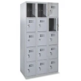 Vestiaire multicases 5 cases superposées - Larg. 400 mm. Monobloc de 1 à 3 colonnes et de 5 à 15 casiers. Finition peinture en poudre électrostatique époxy cuite au four. Malow Sus 435 Vestiaire multicases 5 cases superposées - Larg. 400 mm. Monobloc de 1 à 3 colonnes et de 5 à 15 casiers. Finition peinture en poudre électrostatique époxy cuite au four. Malow Sus 435