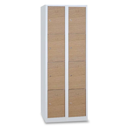Vestiaire 4 cases superposées portes en bois MDF montée avec charnières piano. - Larg. 400 mm aération sur les montants haut et bas du vestiaire 2 colonnes 8 casiers Vestiaire 4 cases superposées portes en bois MDF montée avec charnières piano. - Larg. 400 mm aération sur les montants haut et bas du vestiaire 2 colonnes 8 casiers